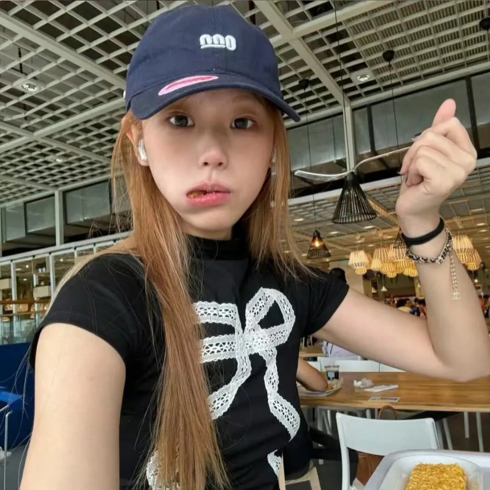 龙月